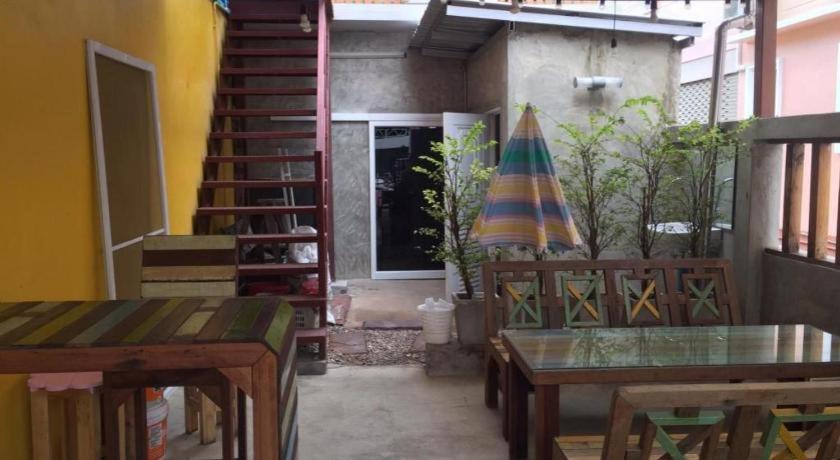 De Hostel Prachuap Khiri Khan Bagian luar foto